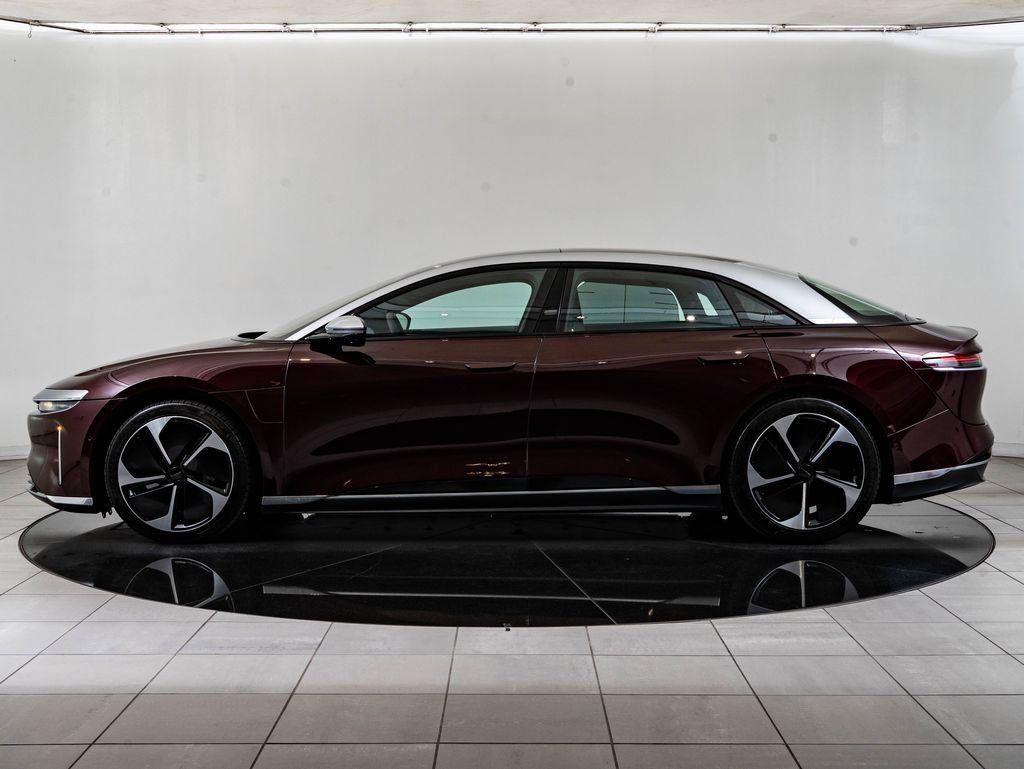 Used 2024 Lucid Air Grand Touring image 5