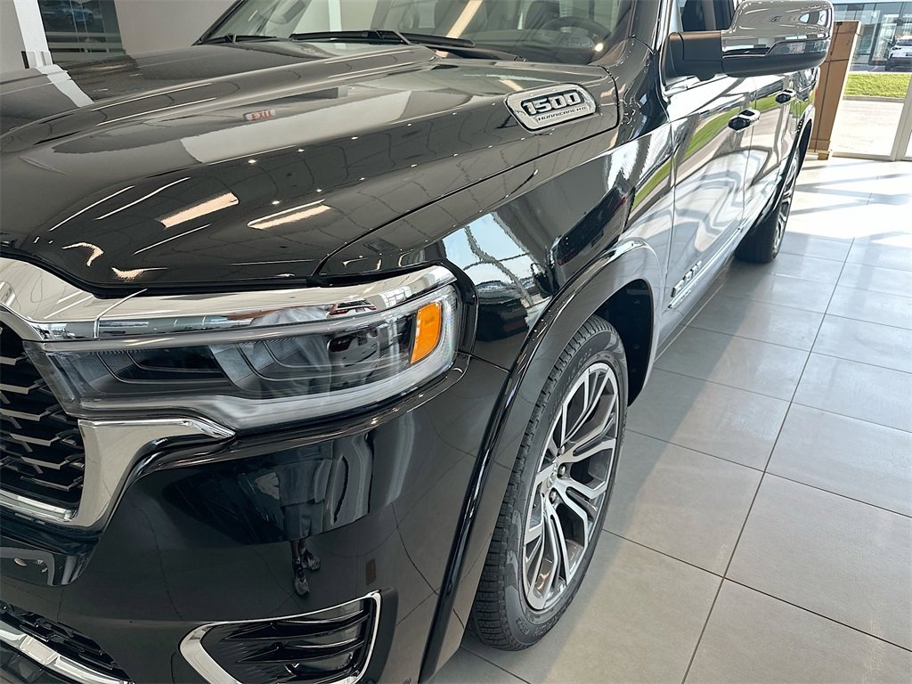 New 2026 RAM 1500 Tungsten w/ Trailer Tow Group image 3