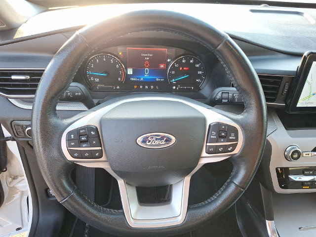 Used 2023 Ford Explorer XLT w/ Equipment Group 202A AWD/4WD image 19