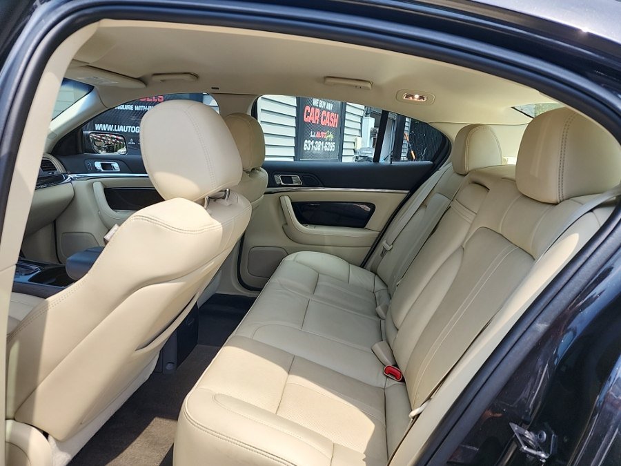 Used 2014 Lincoln MKS w/ Equipment Group 101A FWD image 30