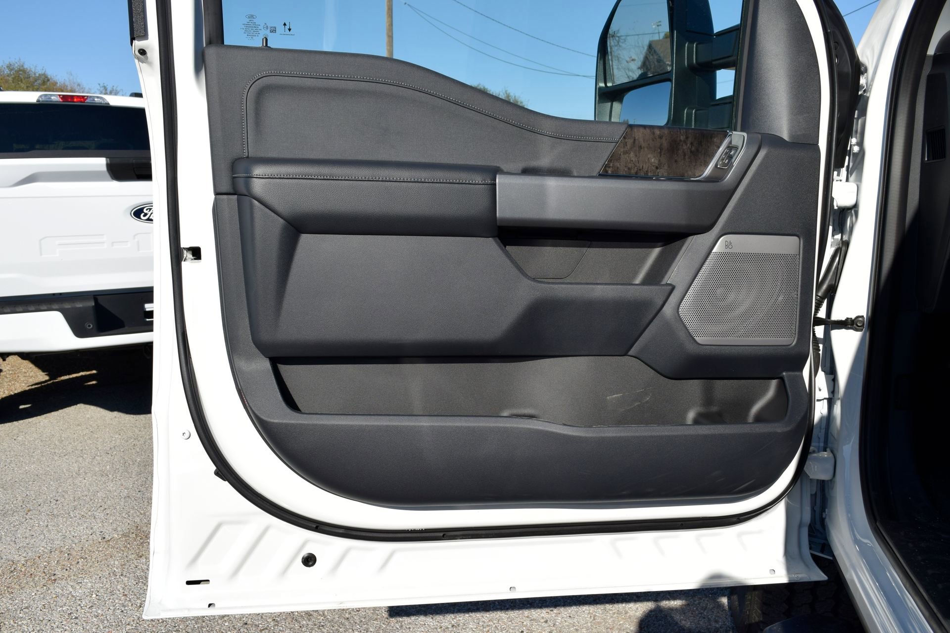 New 2026 Ford F250 Lariat w/ Lariat Premium Package image 19