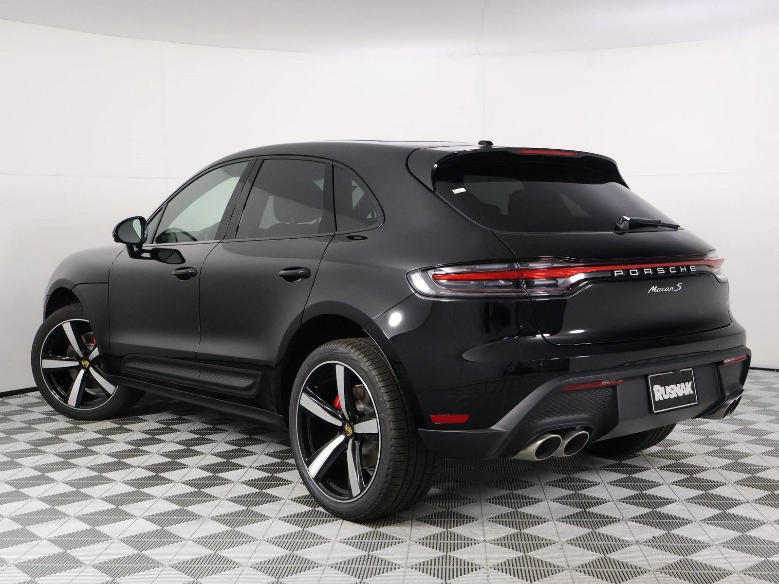 New 2026 Porsche Macan S AWD/4WD image 3