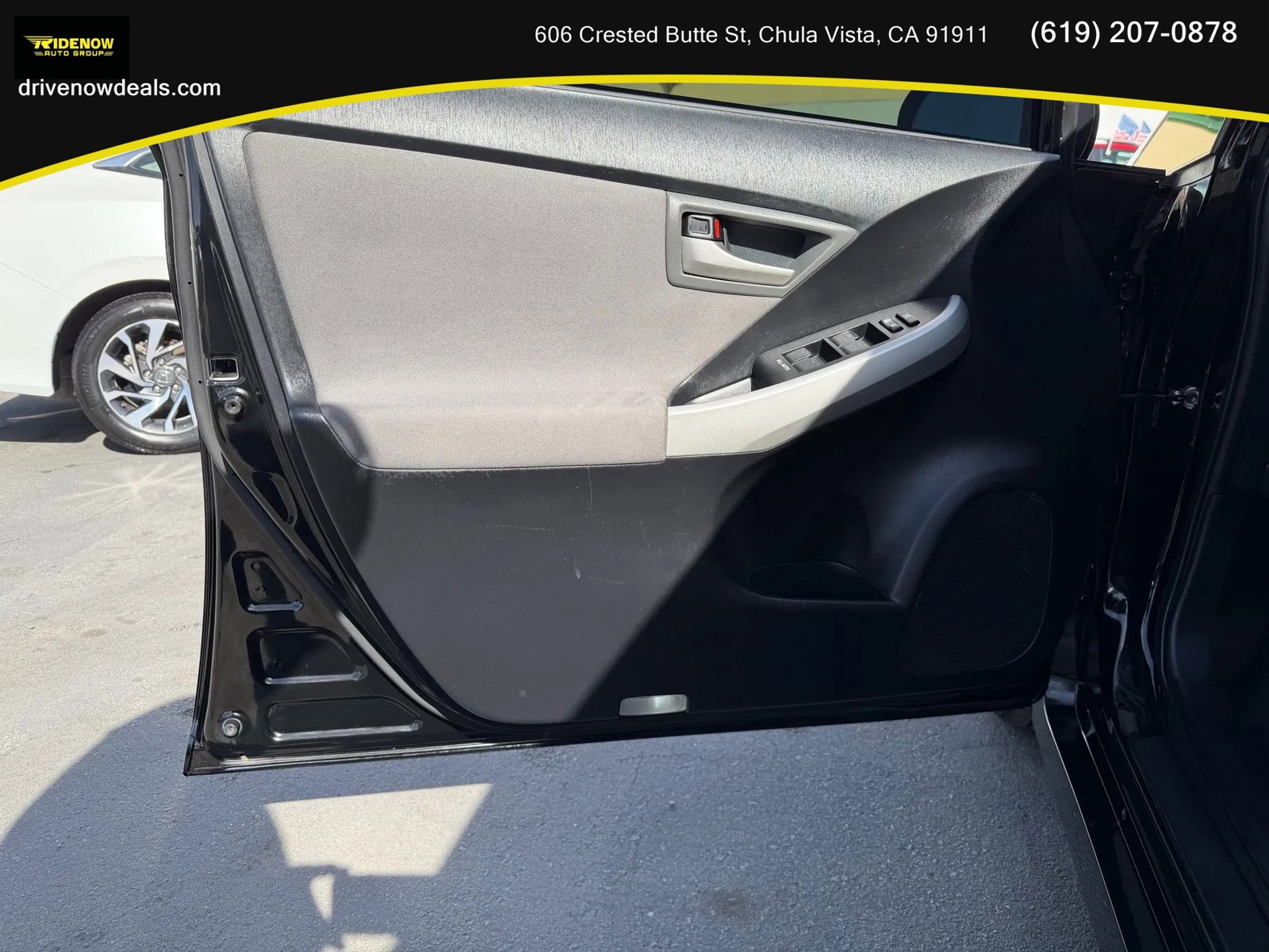 Used 2015 Toyota Prius Two FWD image 11