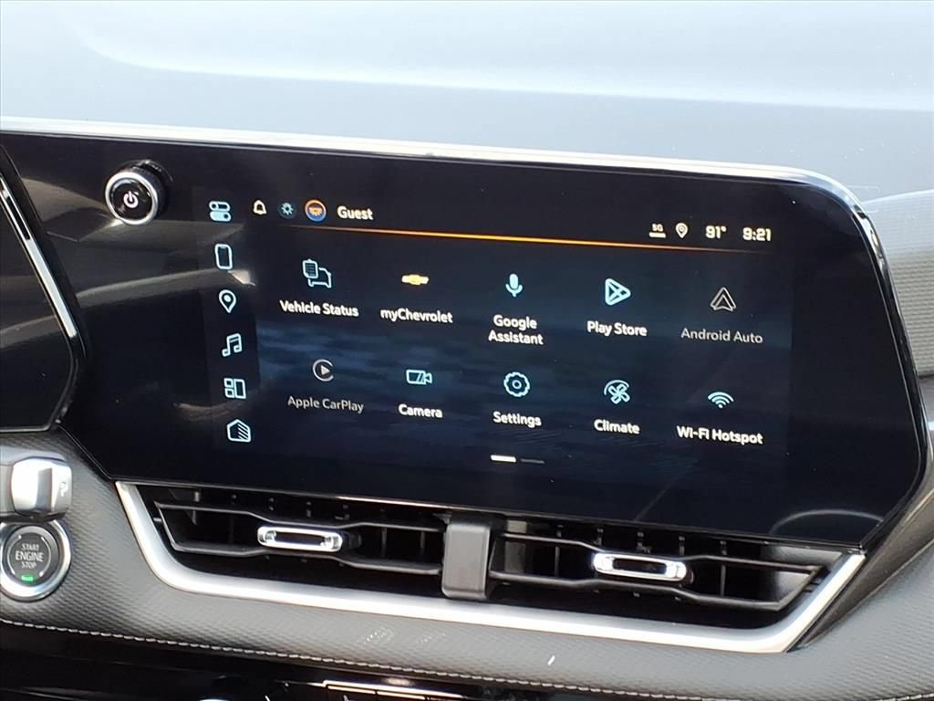 New 2027 Chevrolet Equinox LT w/ Convenience Package II FWD image 18