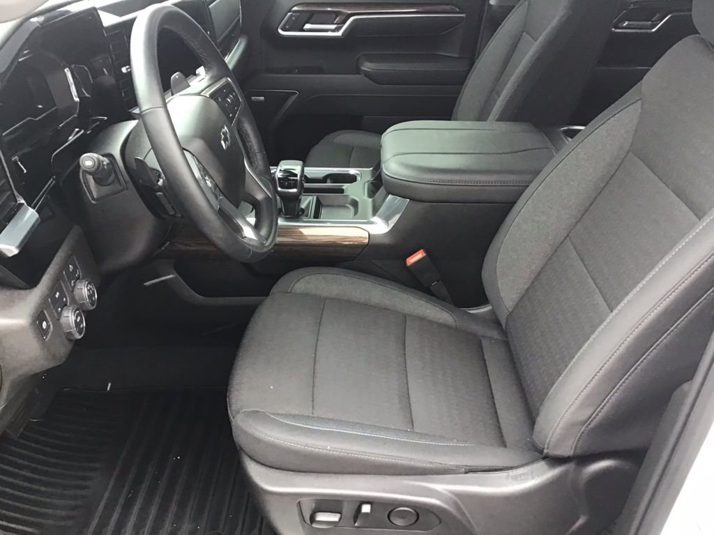 Used 2025 Chevrolet Silverado 1500 RST w/ Convenience Package II image 7
