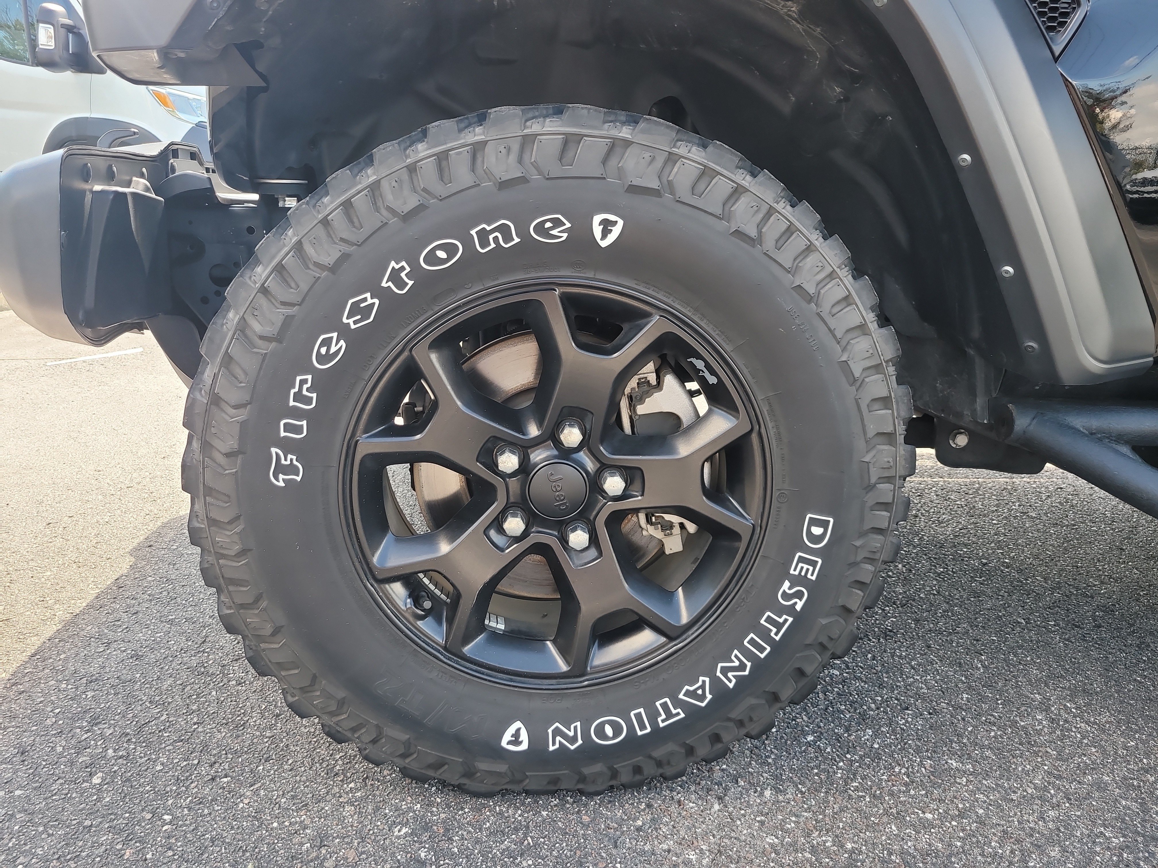 Used 2022 Jeep Wrangler Sport AWD/4WD image 9