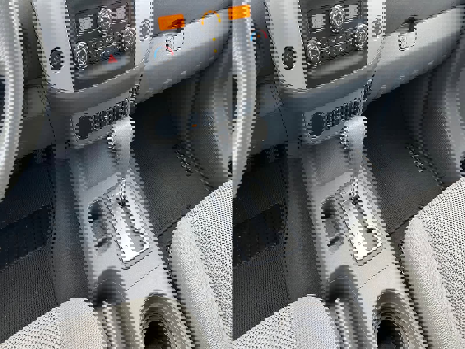 Used 2019 Nissan Frontier SV image 14