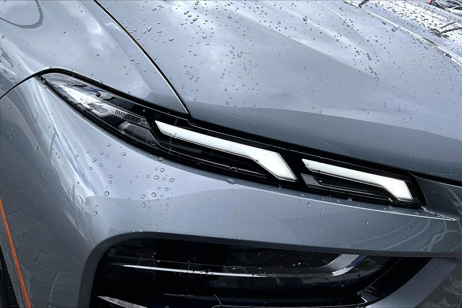 Used 2025 BMW X7 xDrive40i w/ M Sport Package image 29