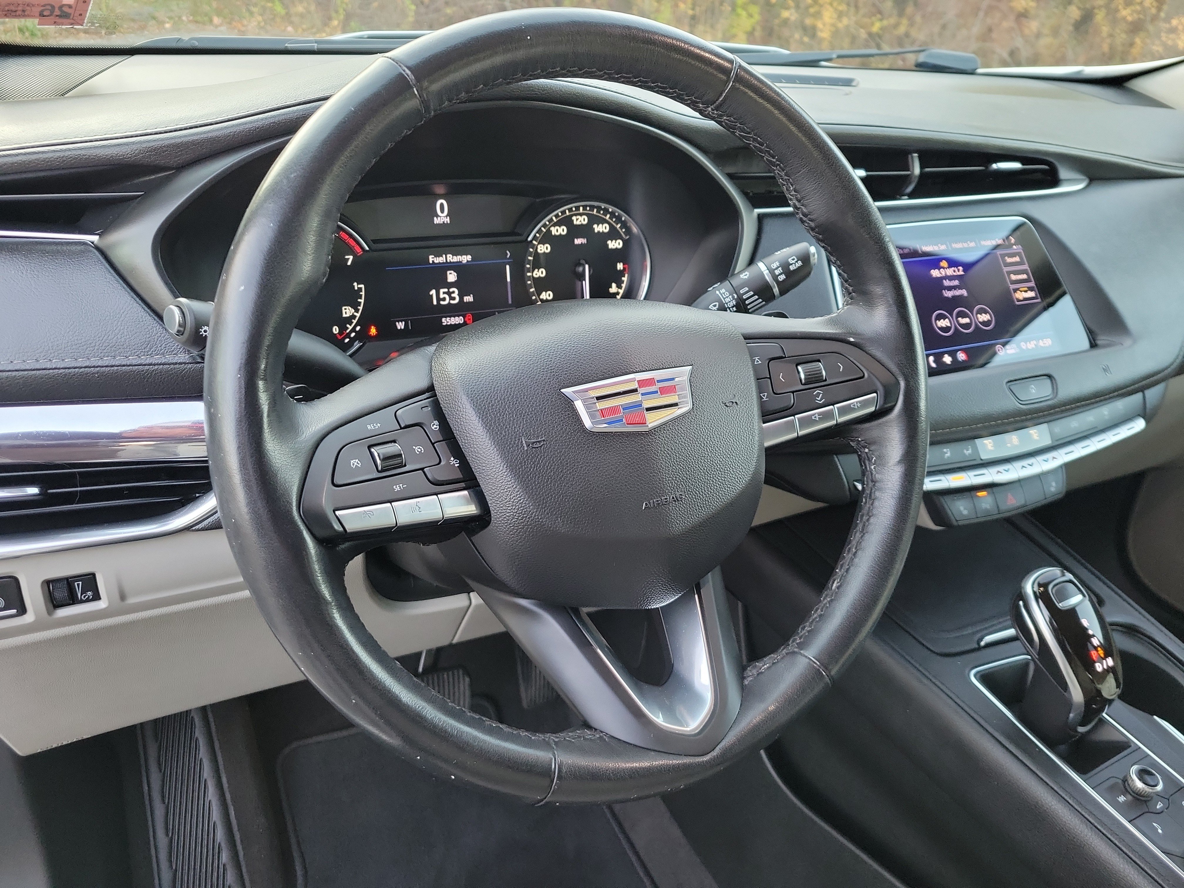 Used 2020 Cadillac XT4 Luxury w/ Cold Weather Package FWD image 21