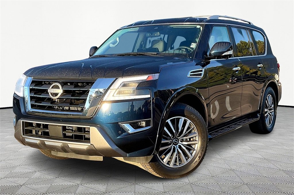 Used 2024 Nissan Armada SL w/ Captain's Chairs Package image 2