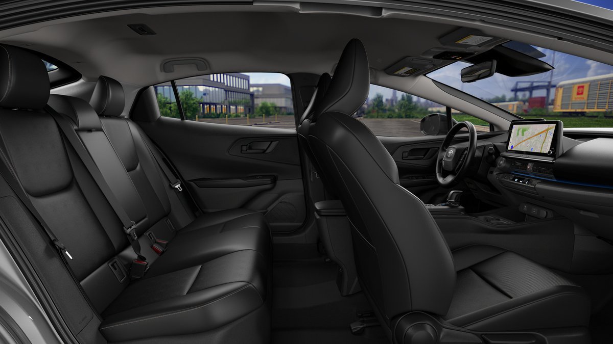 New 2026 Toyota Prius FWD image 21