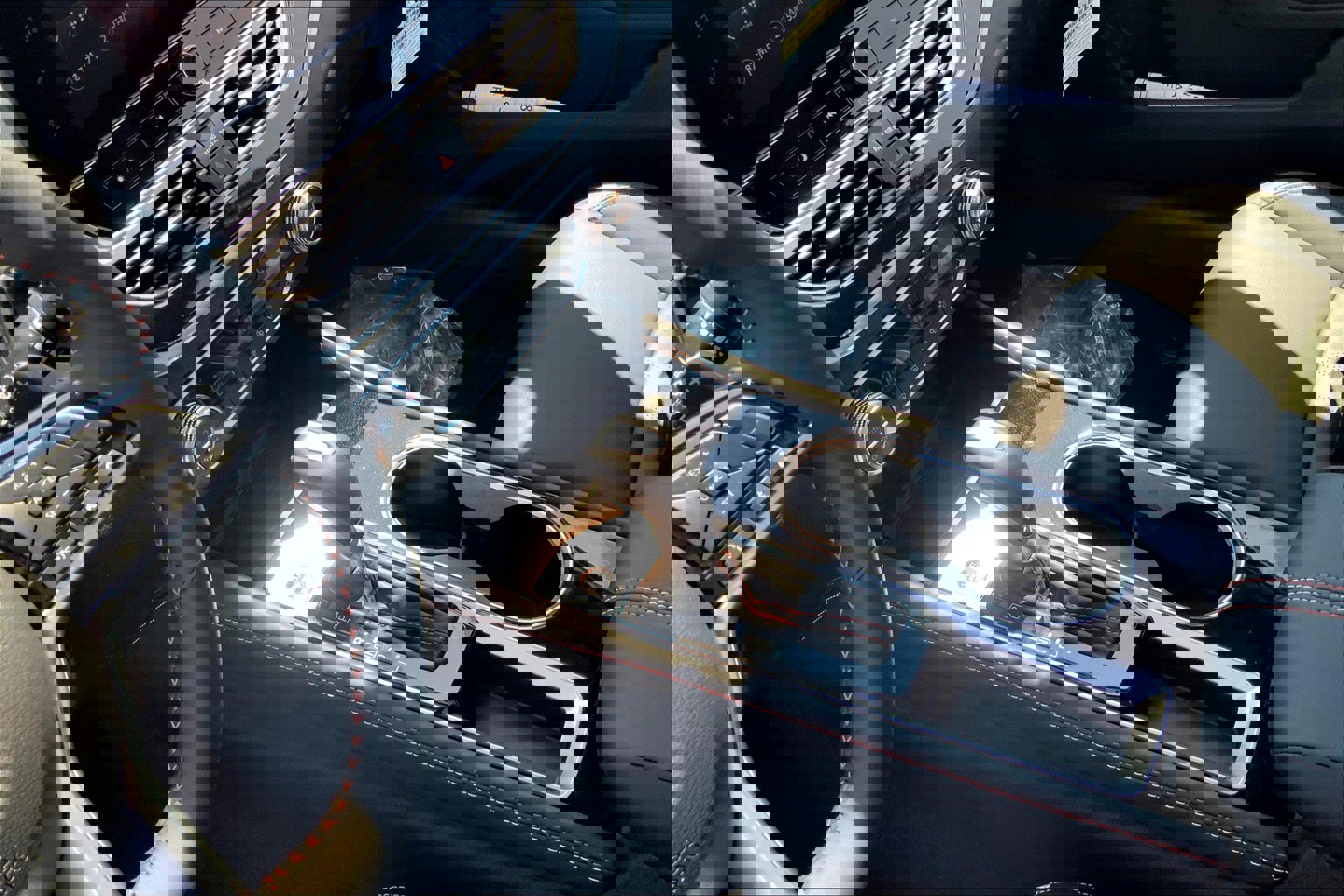 New 2025 Nissan Altima 2.5 SR w/ SR Premium Package image 8