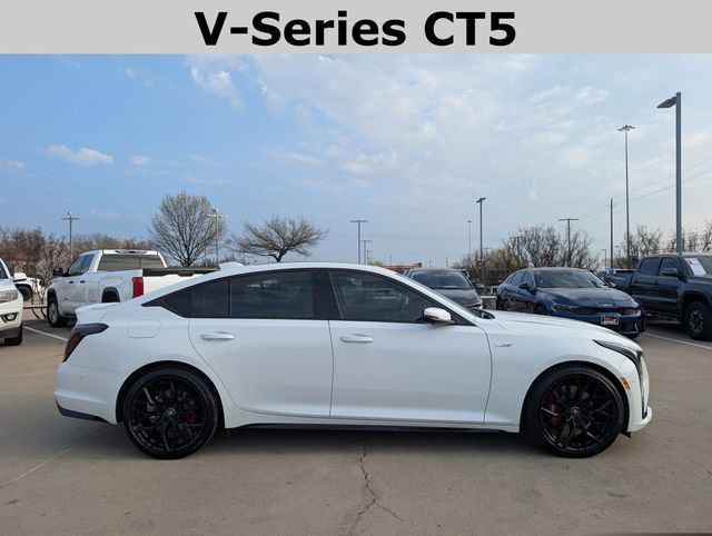 Used 2026 Cadillac CT5 V image 3