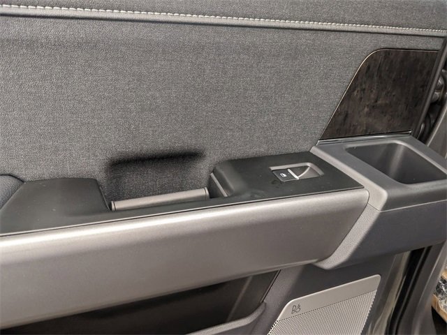 New 2025 Ford F350 Lariat w/ Black Appearance Package image 28