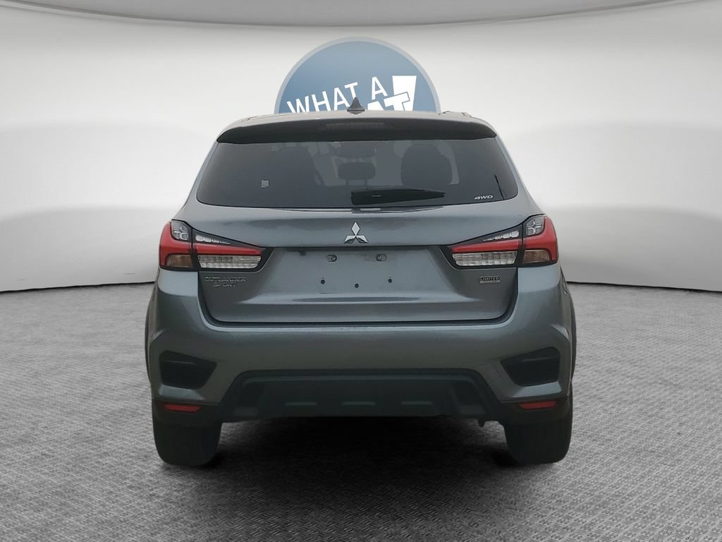 Used 2025 Mitsubishi Outlander Sport AWD image 5