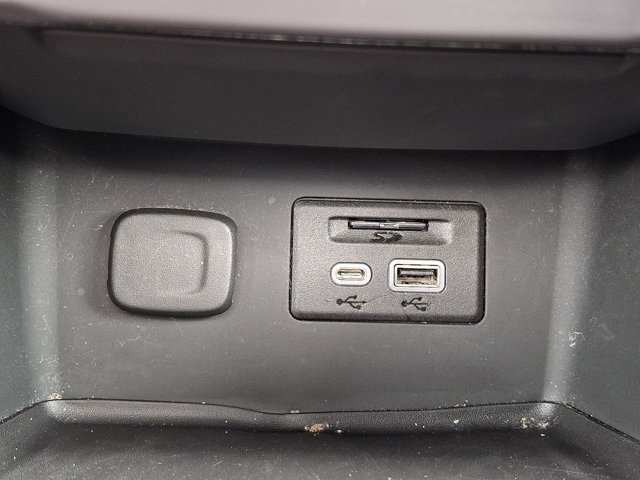 Certified 2023 GMC Acadia AT4 AWD/4WD image 29