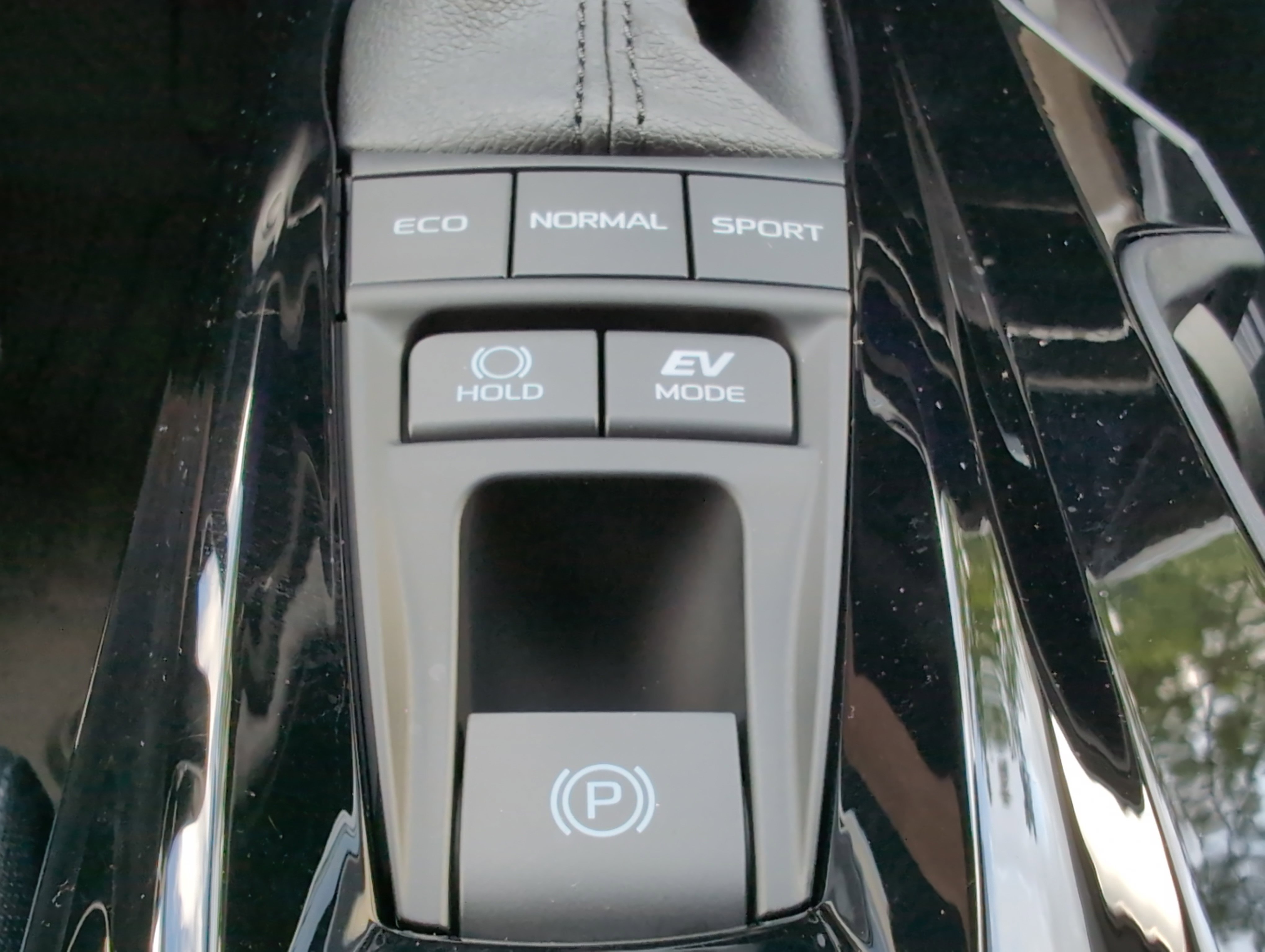 Certified 2026 Toyota Camry XLE FWD image 37