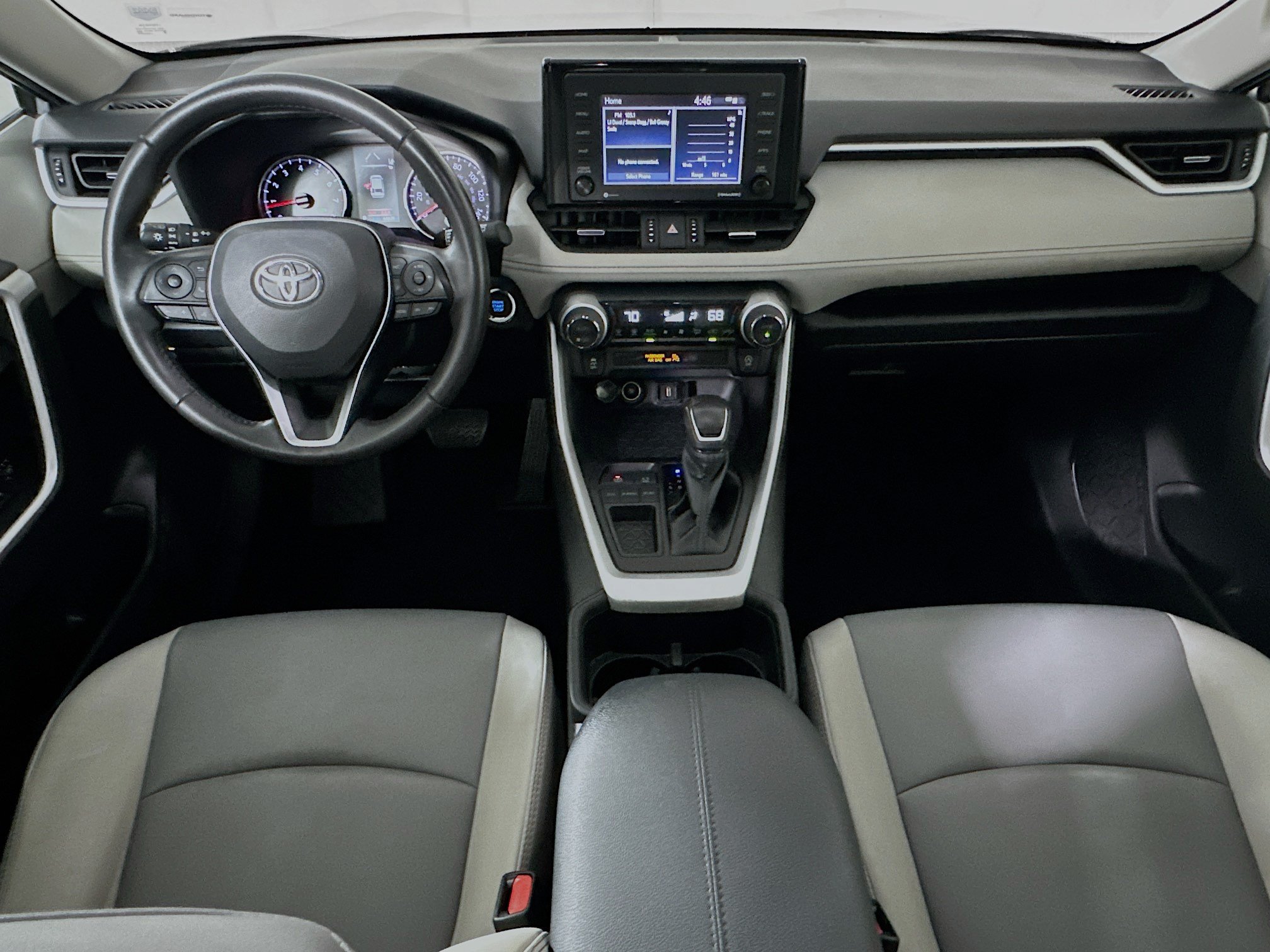 Used 2022 Toyota RAV4 XLE Premium FWD image 24