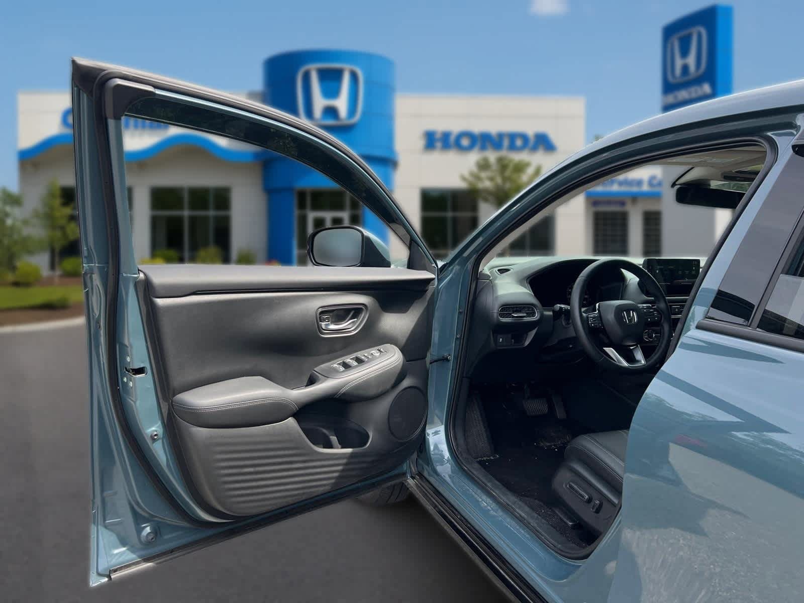 Used 2026 Honda HR-V EX-L image 15