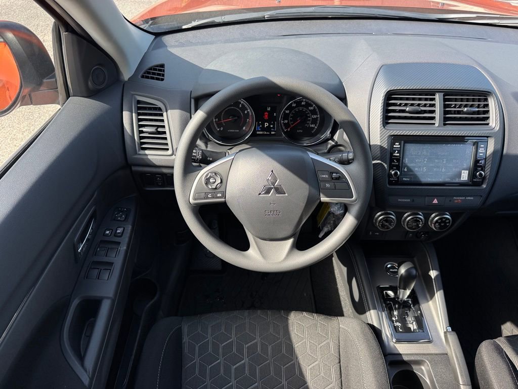 Used 2025 Mitsubishi Outlander Sport SE image 19