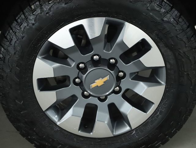Used 2022 Chevrolet Silverado 2500 LT w/ Convenience Package image 46