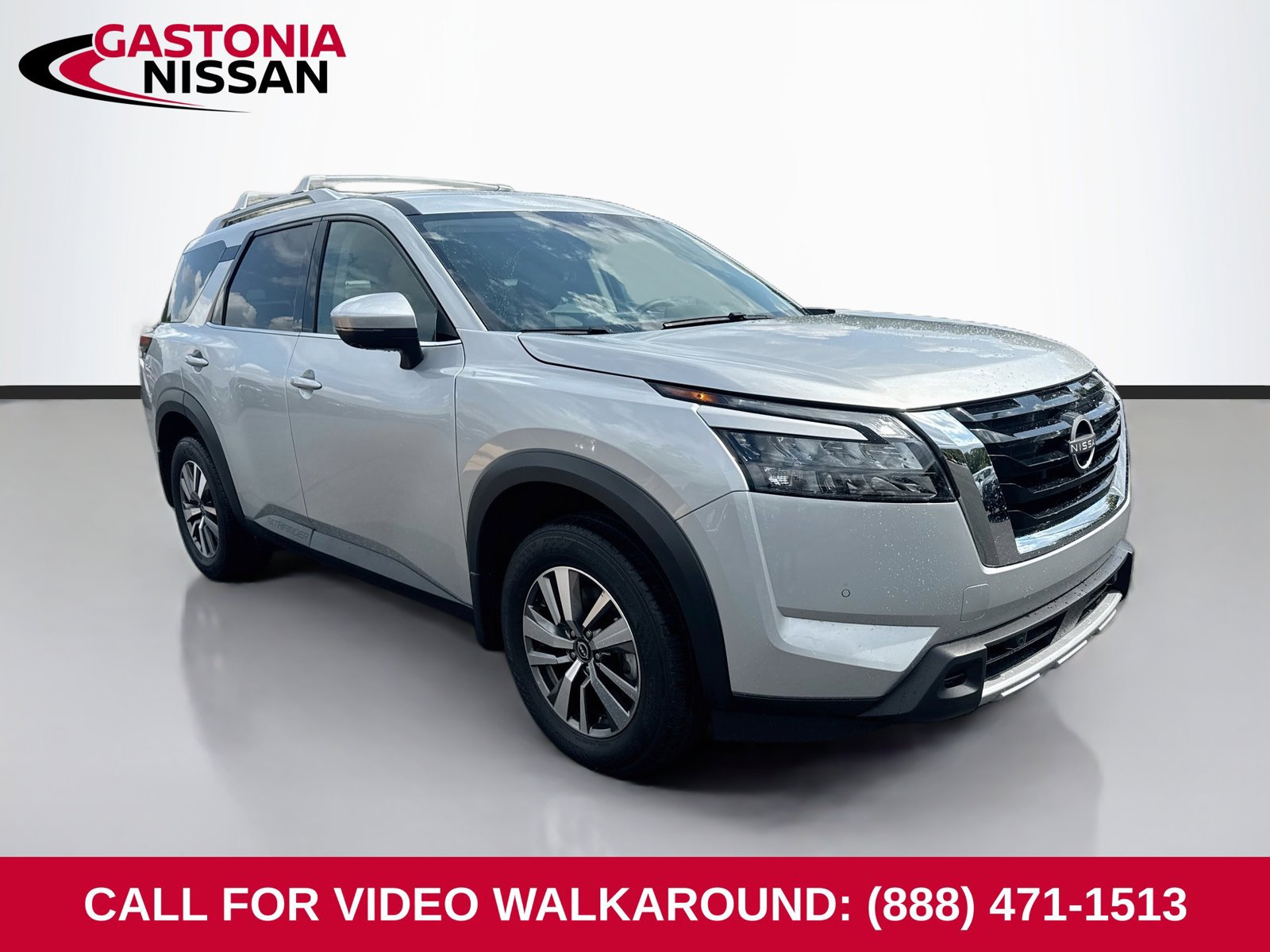 Used 2025 Nissan Pathfinder SL FWD 360° Tour
