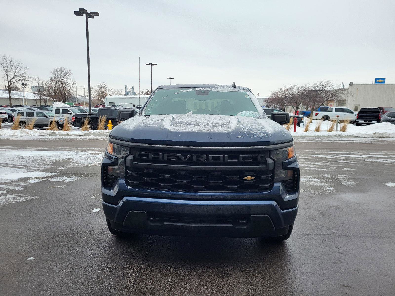 Used 2022 Chevrolet Silverado 1500 Custom image 8