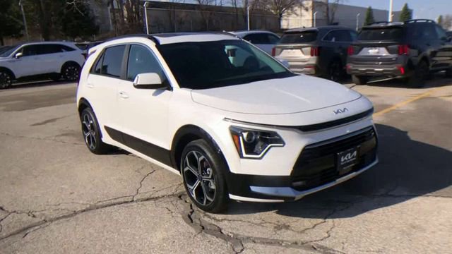 New 2025 Kia Niro EX Touring image 5