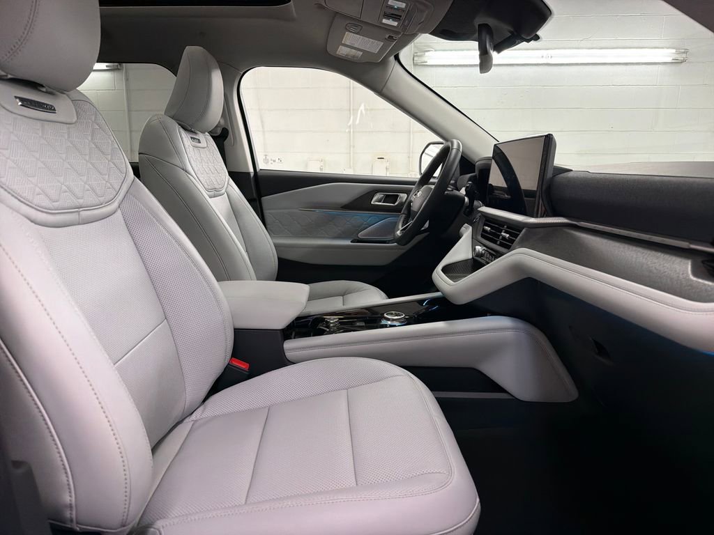 New 2026 Ford Explorer Platinum AWD/4WD image 29
