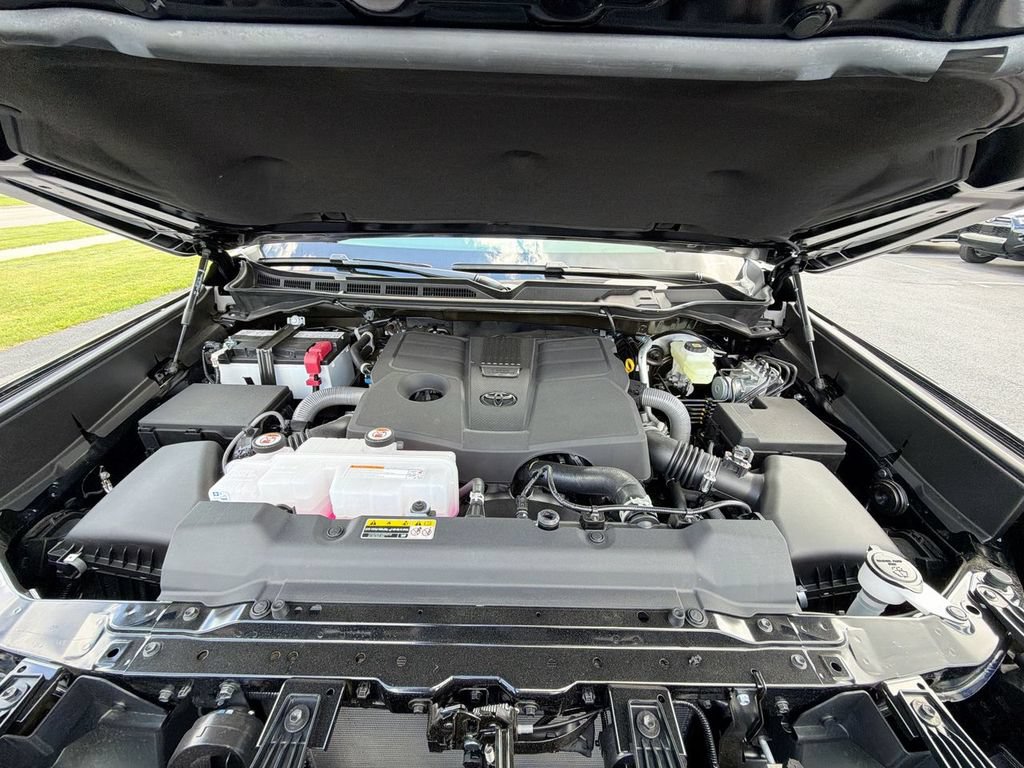 New 2026 Toyota Tundra 1794 Edition AWD/4WD image 32