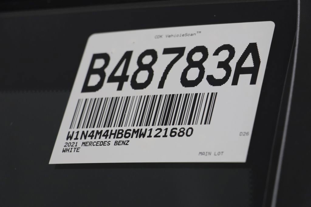Used 2021 Mercedes-Benz GLB 250 4MATIC image 25