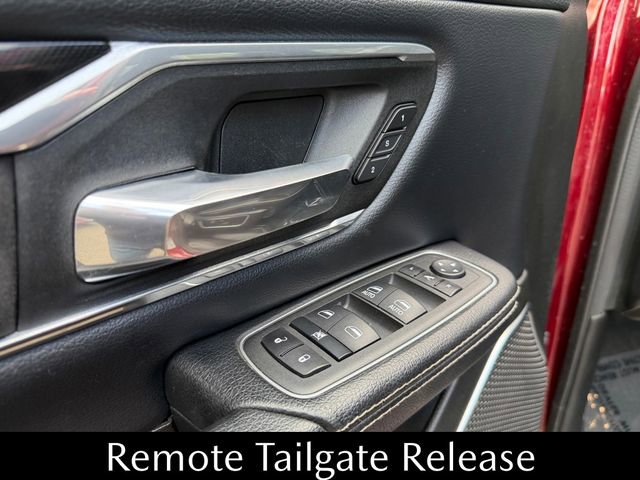 Used 2022 RAM 1500 Laramie w/ Sport Appearance Package image 18