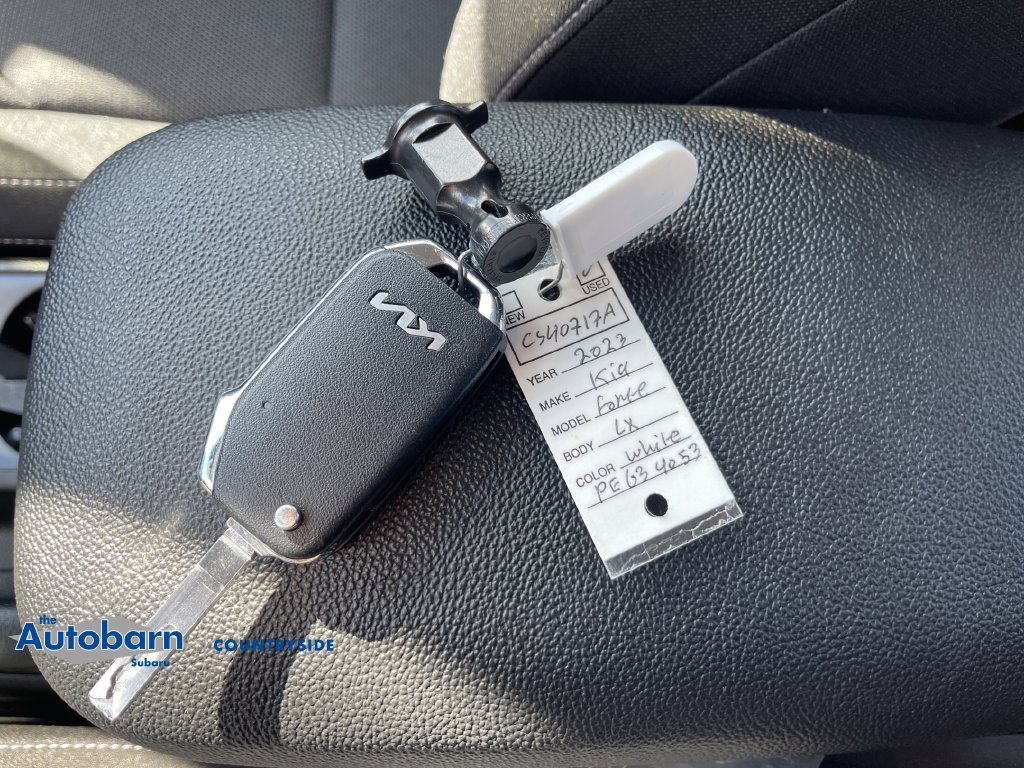 Used 2023 Kia Forte LXS w/ LXS Technology Package FWD image 20