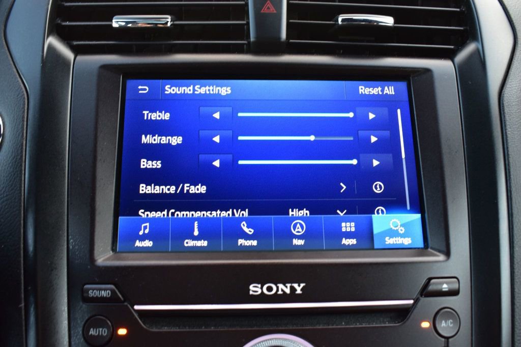 Used 2020 Ford Fusion Titanium image 40