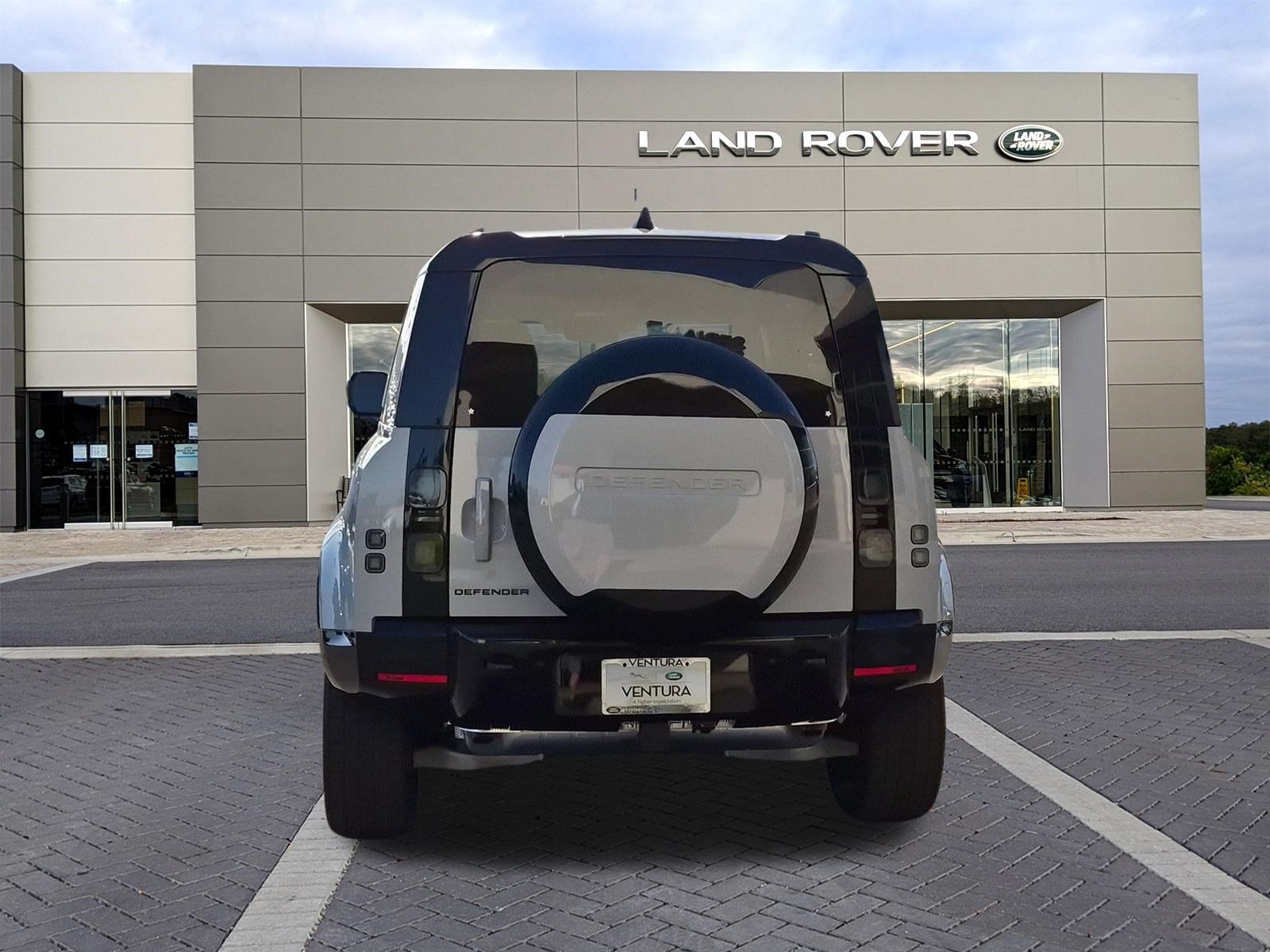 New 2026 Land Rover Defender 110 X-Dynamic SE AWD/4WD image 6