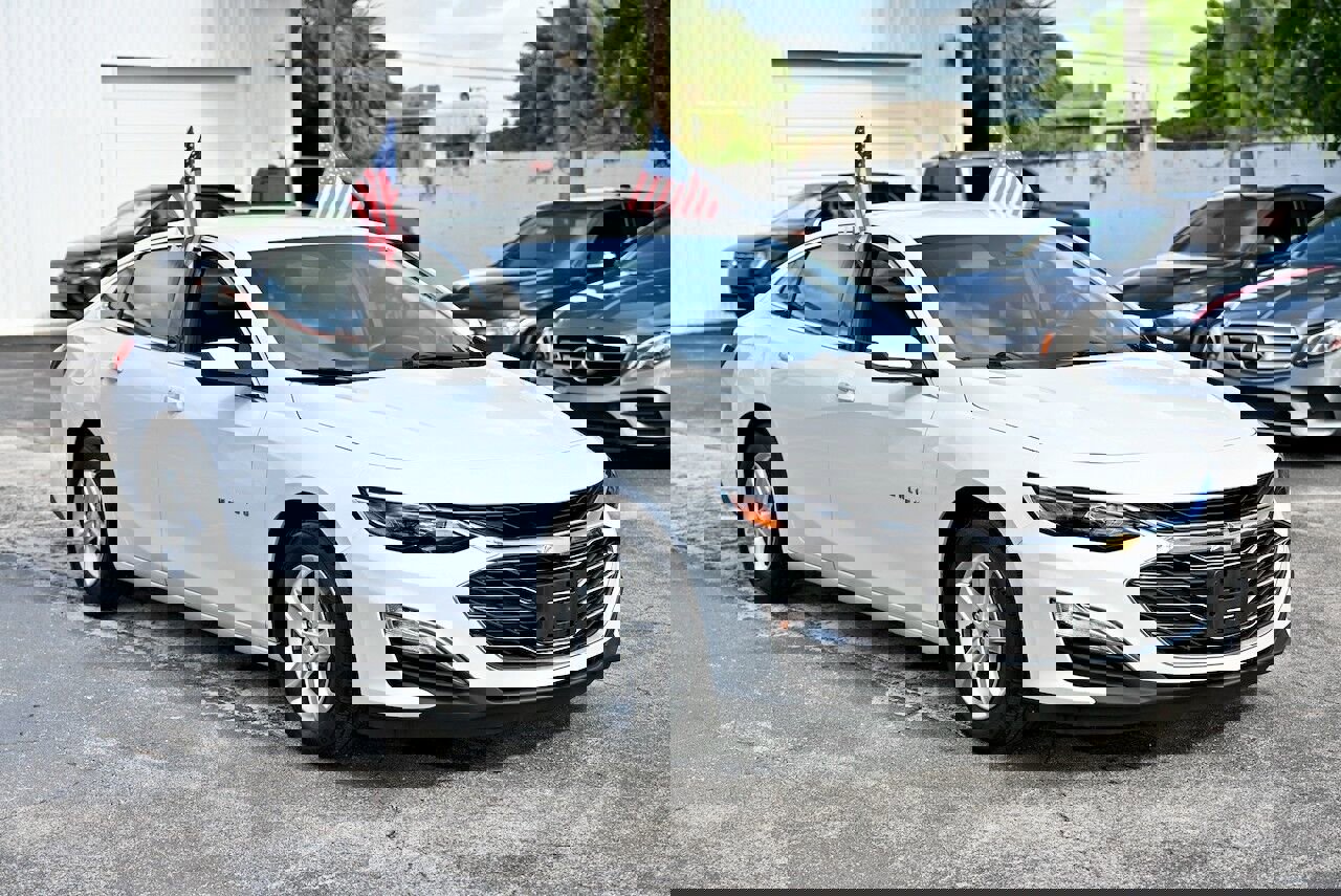 Used 2021 Chevrolet Malibu LS w/ Driver Confidence Package II