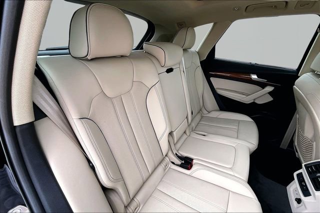 Used 2023 Audi Q5 2.0T Premium Plus w/ Premium Plus Package image 29