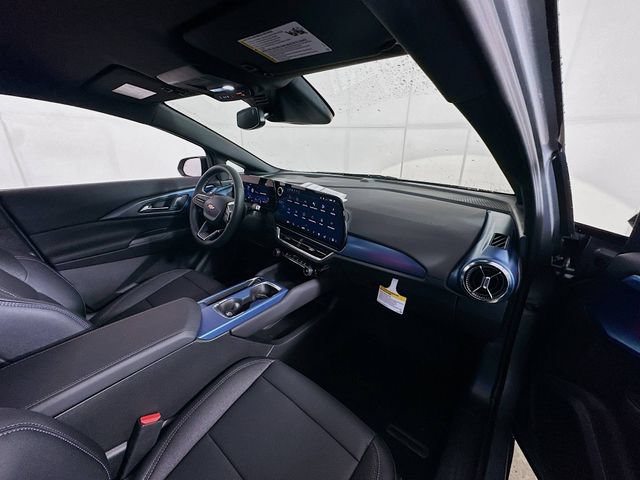 New 2026 Chevrolet Equinox EV LT AWD/4WD image 36