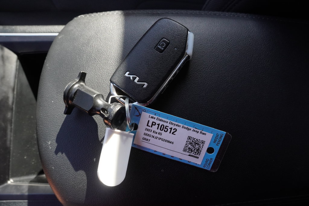 Used 2023 Kia K5 LXS FWD image 45