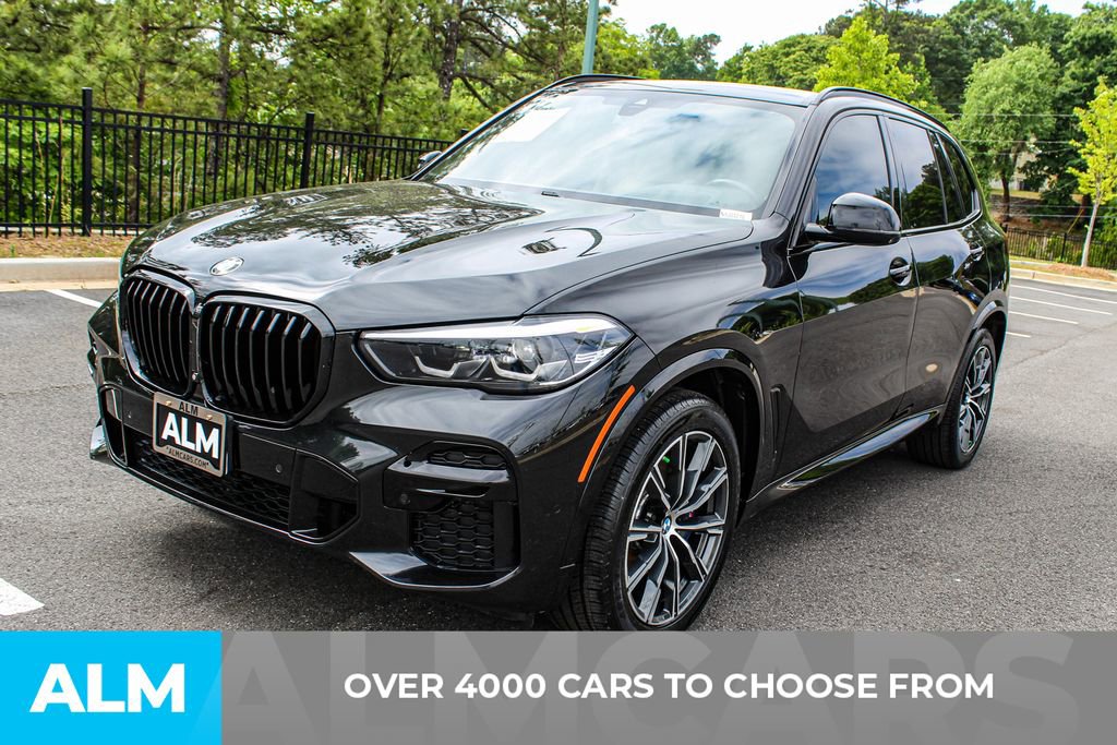 Used 2022 BMW X5 xDrive40i AWD/4WD image 3