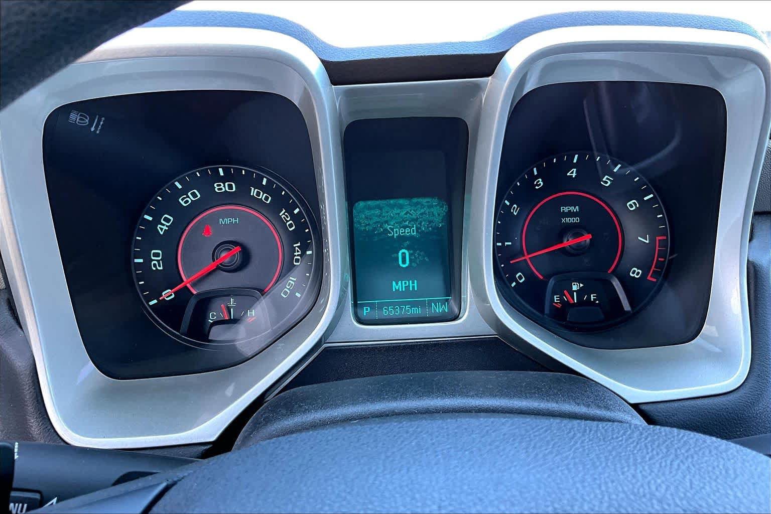 Used 2015 Chevrolet Camaro LS RWD image 25