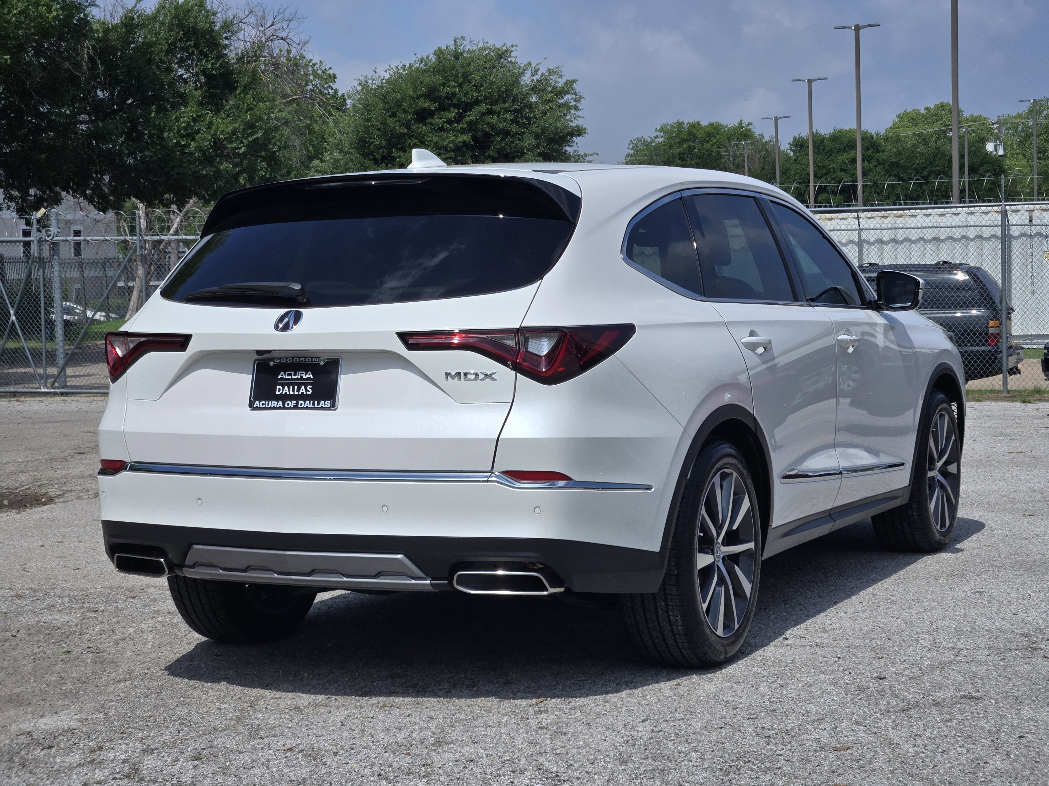 Certified 2026 Acura MDX FWD w/ Technology Package image 6