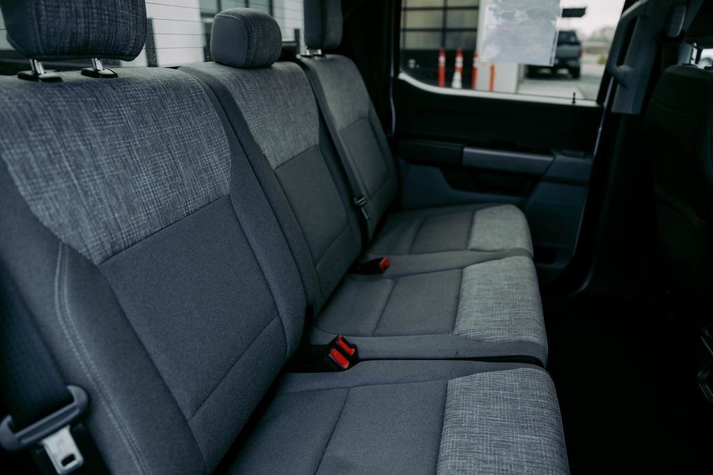 Used 2023 Ford F150 XLT image 10
