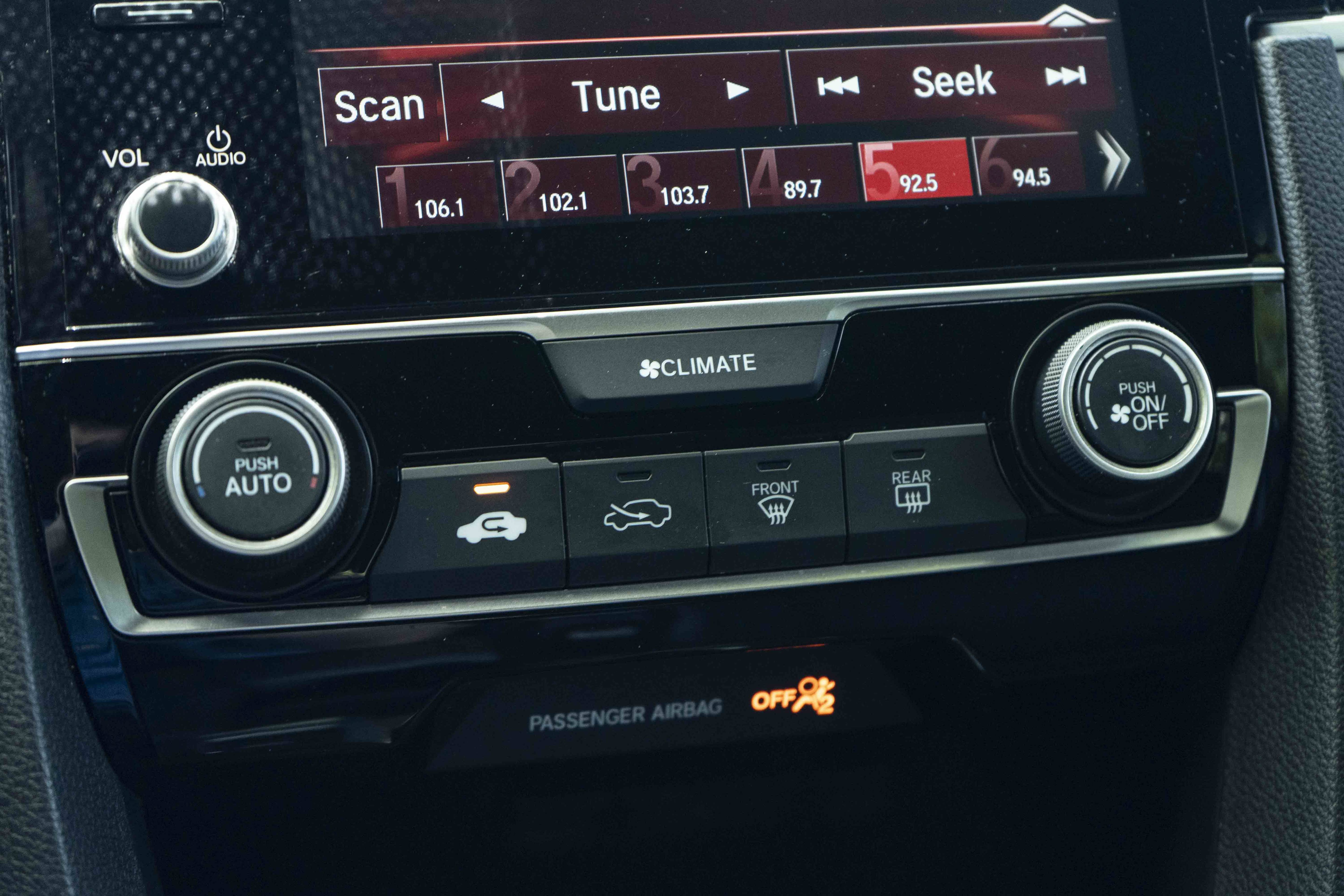 Used 2020 Honda Civic Sport image 32