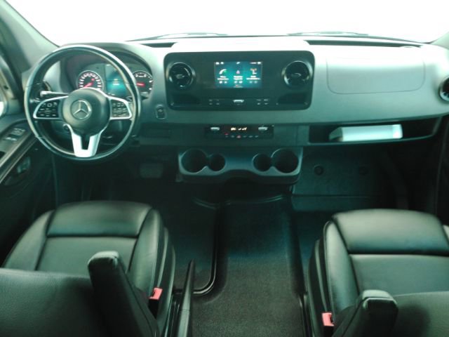 Used 2021 Mercedes-Benz Sprinter 2500 w/ Exterior Lighting Package image 21