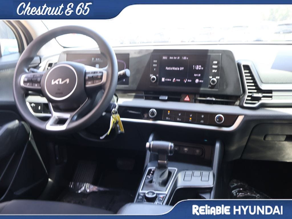 Used 2023 Kia Sportage LX FWD image 14
