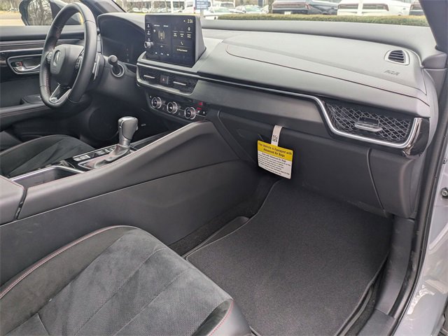 Certified 2025 Acura ADX A-Spec image 27