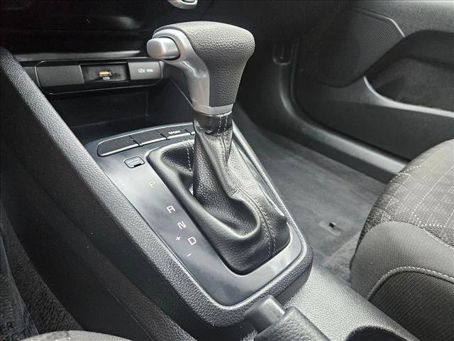 Used 2022 Kia Rio S FWD image 11