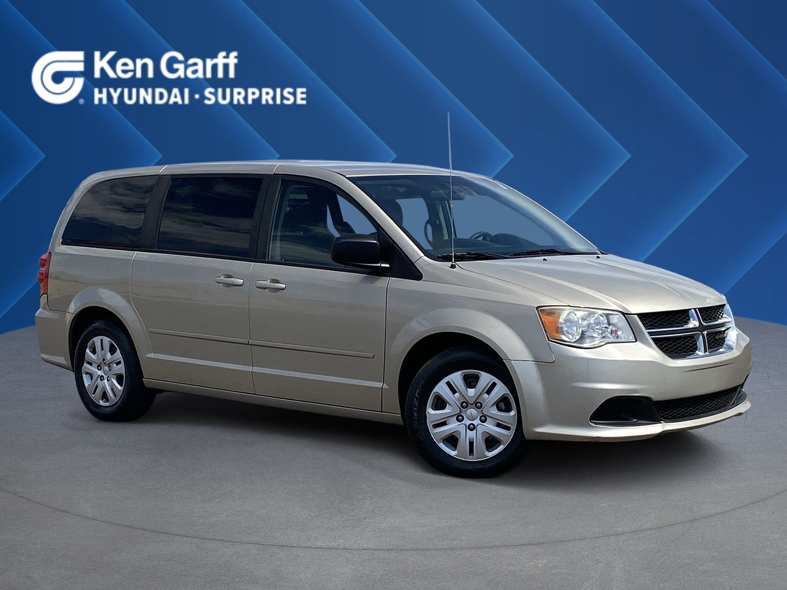 Used 2016 Dodge Grand Caravan SE w/ Quick Order Package 29E SE FWD image 1