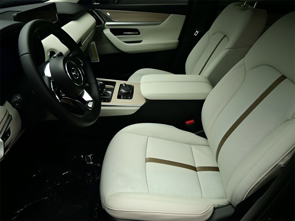 New 2025 MAZDA CX-90 Plug-In Hybrid w/ Premium Plus image 5
